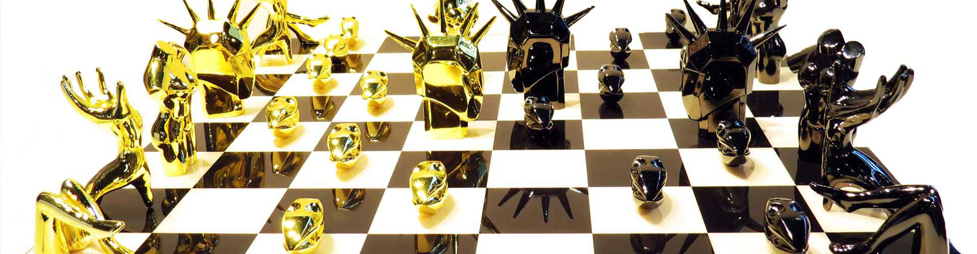Metalware Home Decor Chess Board